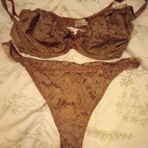 Bra & panty set 36D designed in France Brown & aqua print! New w/out org bag!
